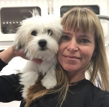 Tammy with Doggie Stylin in Colorado - Dog Grooming